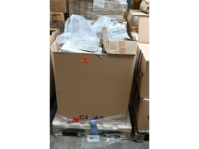 Pallet div kantoorbenodigdheden - afbeelding 1 van  1