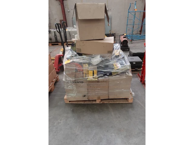Pallet div oliefilters - afbeelding 1 van  10