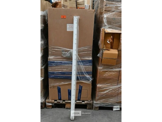 Pallet div tl-lampen - afbeelding 1 van  1