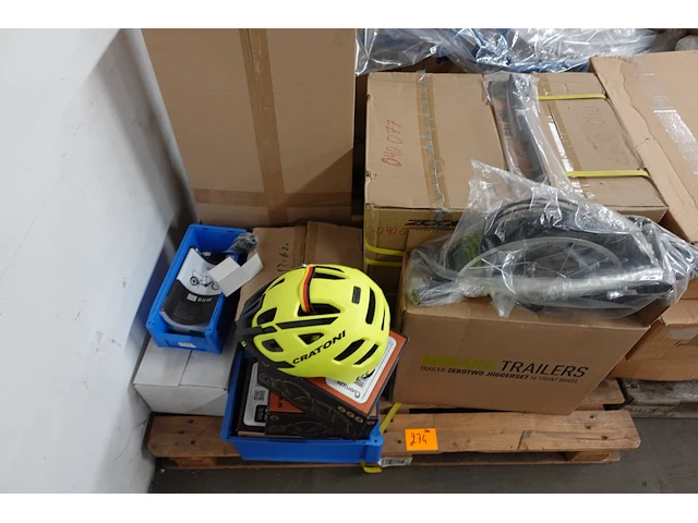 Pallet divers fietstoebehoren - afbeelding 1 van  12