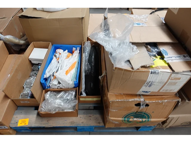Pallet divers fietstoebehoren - afbeelding 1 van  8