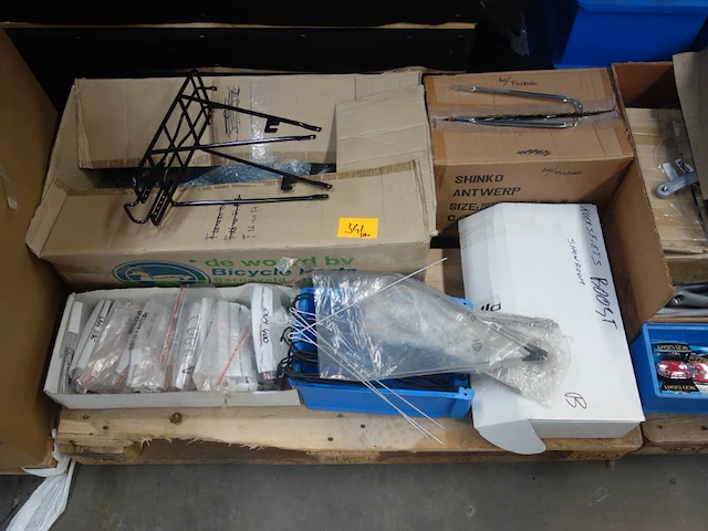 Pallet divers fietstoebehoren - afbeelding 1 van  6