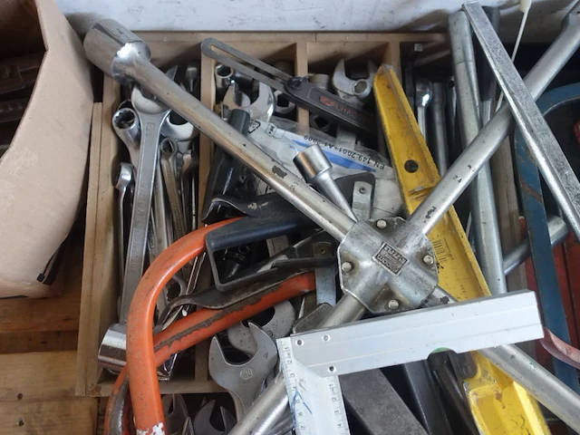 Pallet divers handgereedschap - afbeelding 3 van  10
