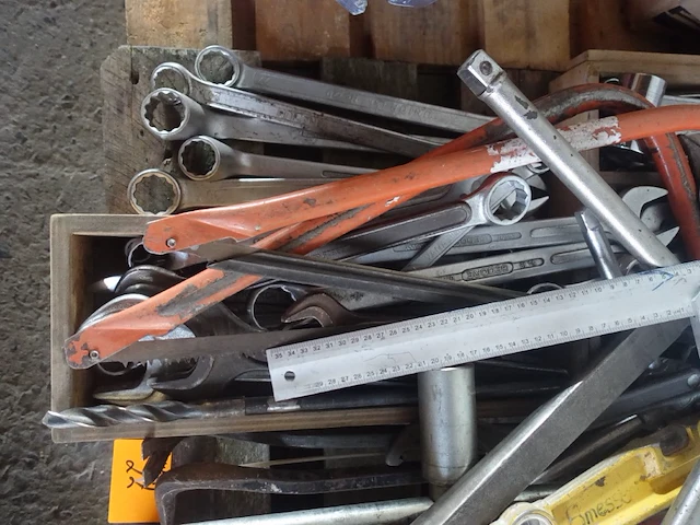 Pallet divers handgereedschap - afbeelding 4 van  10