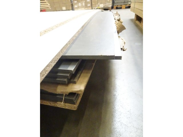Pallet divers houten platen - afbeelding 4 van  4