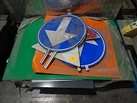 Pallet divers metaal - afbeelding 2 van  2