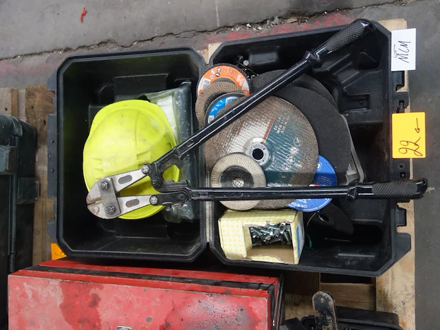 Pallet divers werkmateriaal - afbeelding 4 van  5