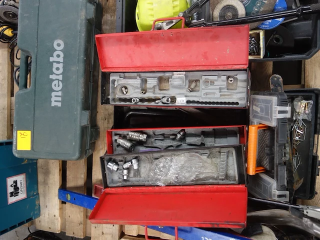 Pallet divers werkmateriaal - afbeelding 5 van  5