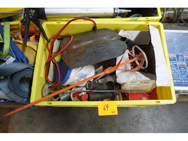 Pallet divers werkmateriaal - afbeelding 2 van  5