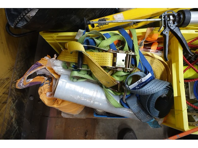 Pallet divers werkmateriaal - afbeelding 4 van  5