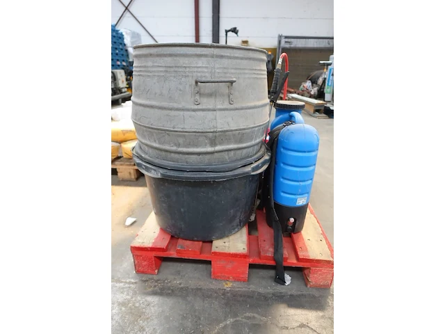 Pallet divers werkmateriaal - afbeelding 5 van  5