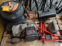 Pallet divers werkmateriaal - afbeelding 1 van  5