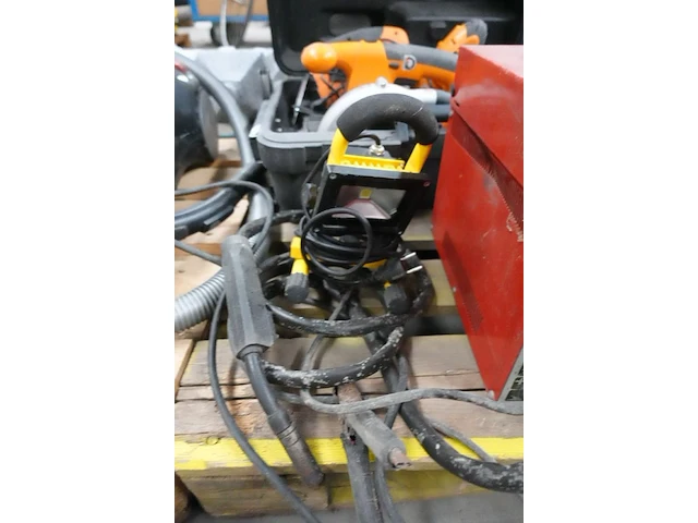 Pallet divers werkmateriaal - afbeelding 3 van  8
