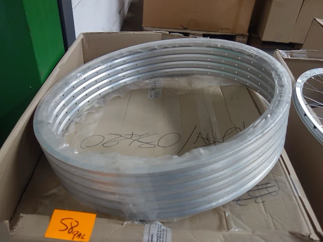 Pallet diverse alu velgen velox - afbeelding 2 van  3