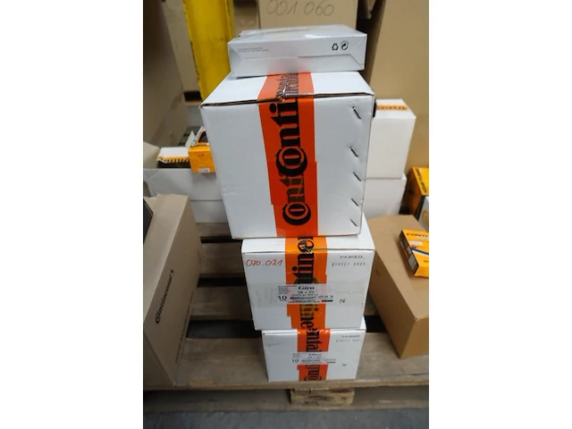 Pallet diverse banden continental - afbeelding 4 van  9