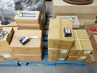 Pallet diverse banden - afbeelding 4 van  26