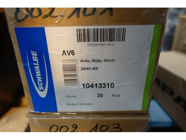 Pallet diverse banden - afbeelding 7 van  26
