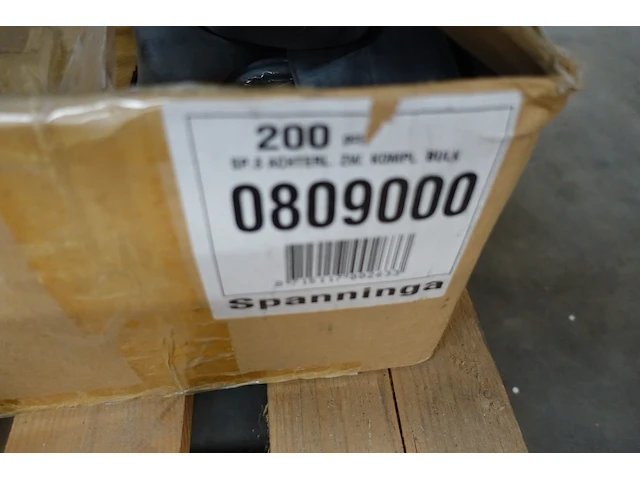 Pallet diverse banden - afbeelding 18 van  26