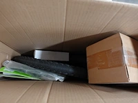 Pallet diverse drinkbidons - afbeelding 6 van  6