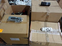 Pallet diverse drinkbidons - afbeelding 1 van  5