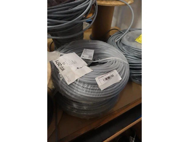 Pallet diverse elektrische kabels - afbeelding 2 van  6