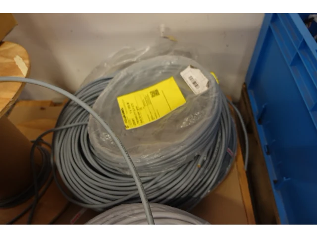 Pallet diverse elektrische kabels - afbeelding 4 van  6