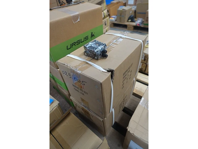 Pallet diverse fiets onderdelen - afbeelding 2 van  11
