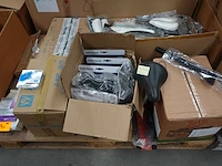 Pallet diverse fietsonderdelen - afbeelding 1 van  9