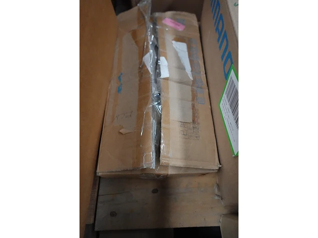 Pallet diverse fietsonderdelen - afbeelding 9 van  9