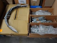 Pallet diverse fietsonderdelen - afbeelding 1 van  5