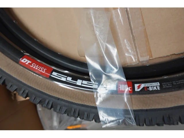 Pallet diverse fietsonderdelen - afbeelding 2 van  9
