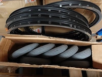 Pallet diverse fietsonderdelen - afbeelding 4 van  5