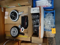 Pallet diverse fietsonderdelen - afbeelding 2 van  5
