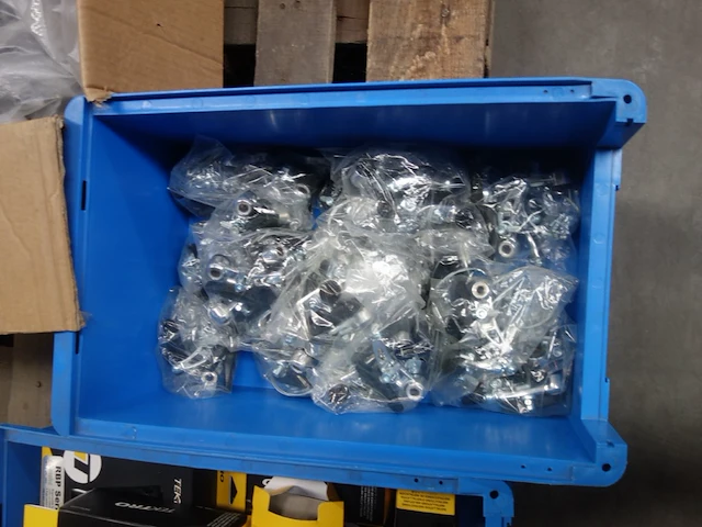 Pallet diverse fietsonderdelen - afbeelding 5 van  7
