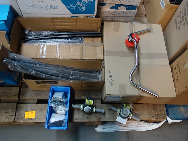 Pallet diverse fietsonderdlen - afbeelding 1 van  5