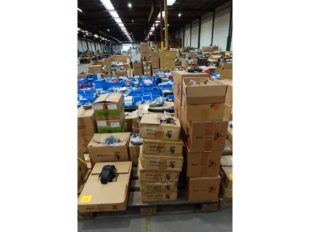 Pallet diverse fietssloten - afbeelding 1 van  10