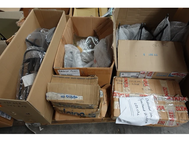 Pallet diverse fietssteunen - afbeelding 1 van  7