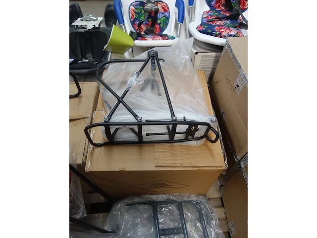 Pallet diverse fietssteunen - afbeelding 2 van  5