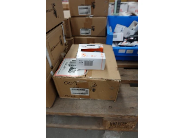 Pallet diverse fietsverlichting axa - afbeelding 2 van  12