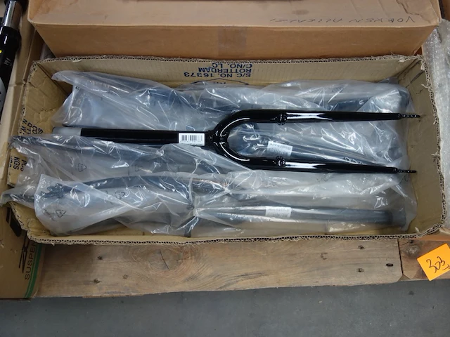 Pallet diverse fietsvorken - afbeelding 5 van  8
