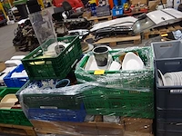 Pallet diverse grijpbakken + inhoud - afbeelding 1 van  7