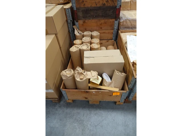 Pallet diverse inlegverpakkingen - afbeelding 1 van  3