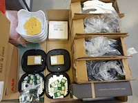 Pallet diverse onderdelen voor laadpaalproductie - afbeelding 3 van  10