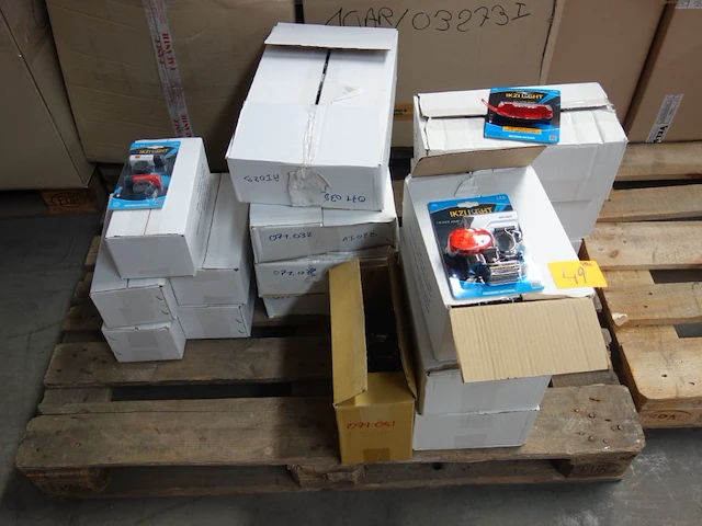 Pallet diverse verlichting ikzi light - afbeelding 1 van  5