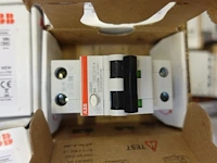 Pallet diverse zekeringen abb - afbeelding 17 van  18