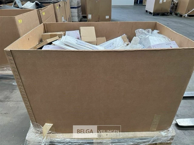 Pallet diversen electro & consumentengoederen - afbeelding 2 van  8