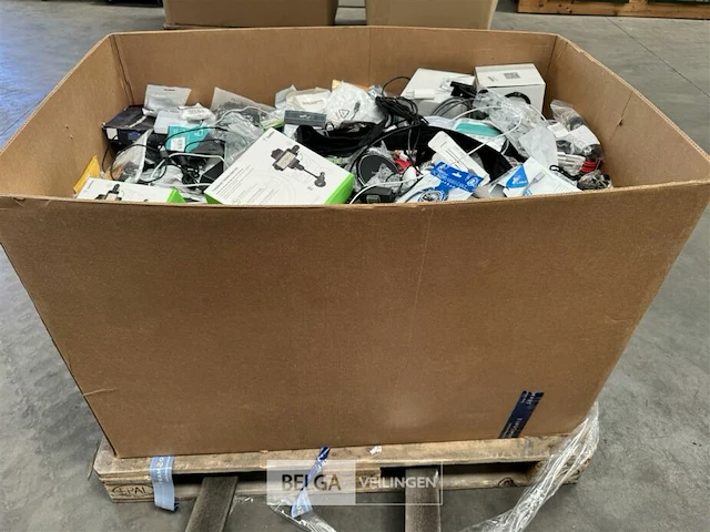 Pallet diversen electro & consumentengoederen - afbeelding 1 van  10