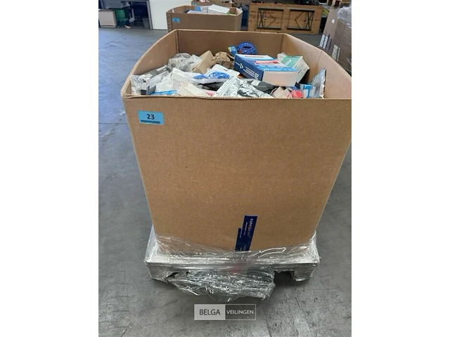 Pallet diversen electro & consumentengoederen - afbeelding 4 van  12