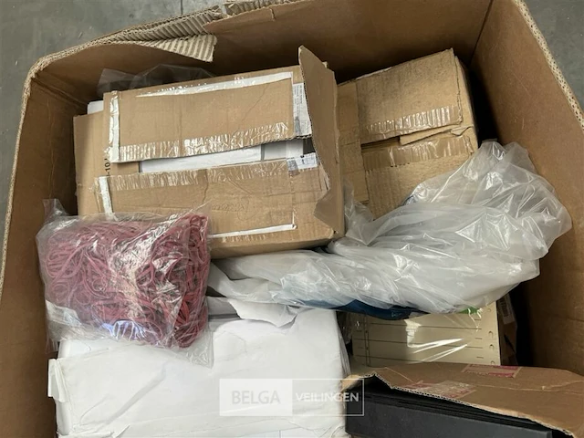 Pallet diversen kantoor & consumentengoederen - afbeelding 2 van  13