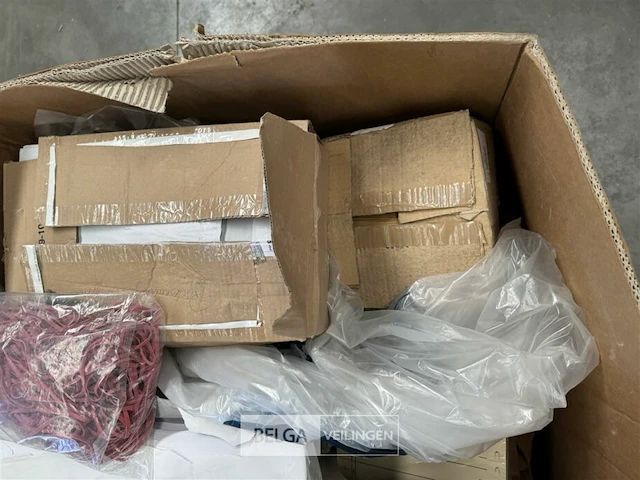 Pallet diversen kantoor & consumentengoederen - afbeelding 8 van  13